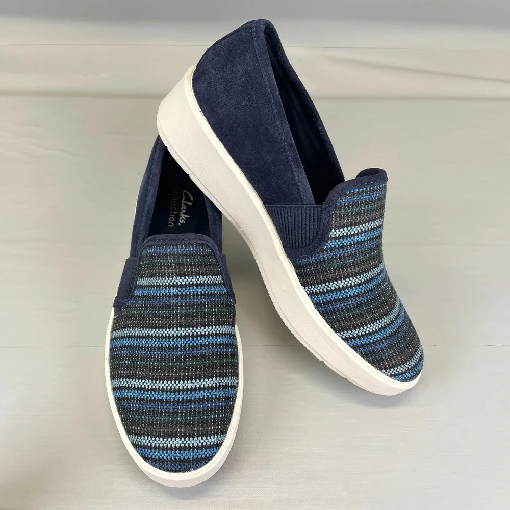 Clarks Layton Petal Shoes Womens Size 7.5 Blue Slip On Platform Comfort Sneakers